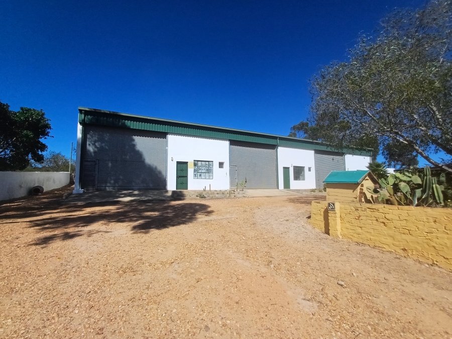 To Let commercial Property for Rent in Napier Western Cape